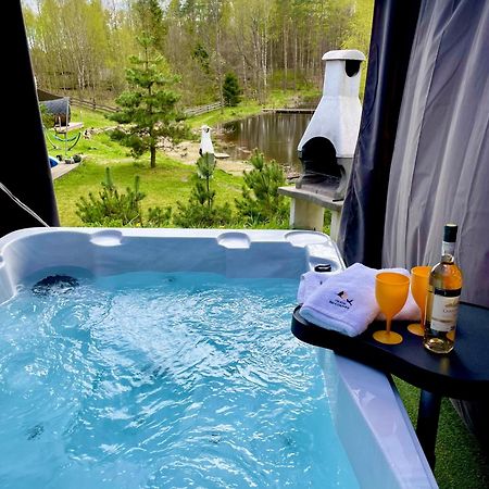 Osada Skoczkowo Komfortowe Domki Z Jacuzzi Nad Jeziorem- Sauna- Balia- Prywatny Staw Wedkarski Podiazy Εξωτερικό φωτογραφία