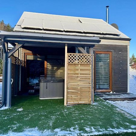 Osada Skoczkowo Komfortowe Domki Z Jacuzzi Nad Jeziorem- Sauna- Balia- Prywatny Staw Wedkarski Podiazy Εξωτερικό φωτογραφία